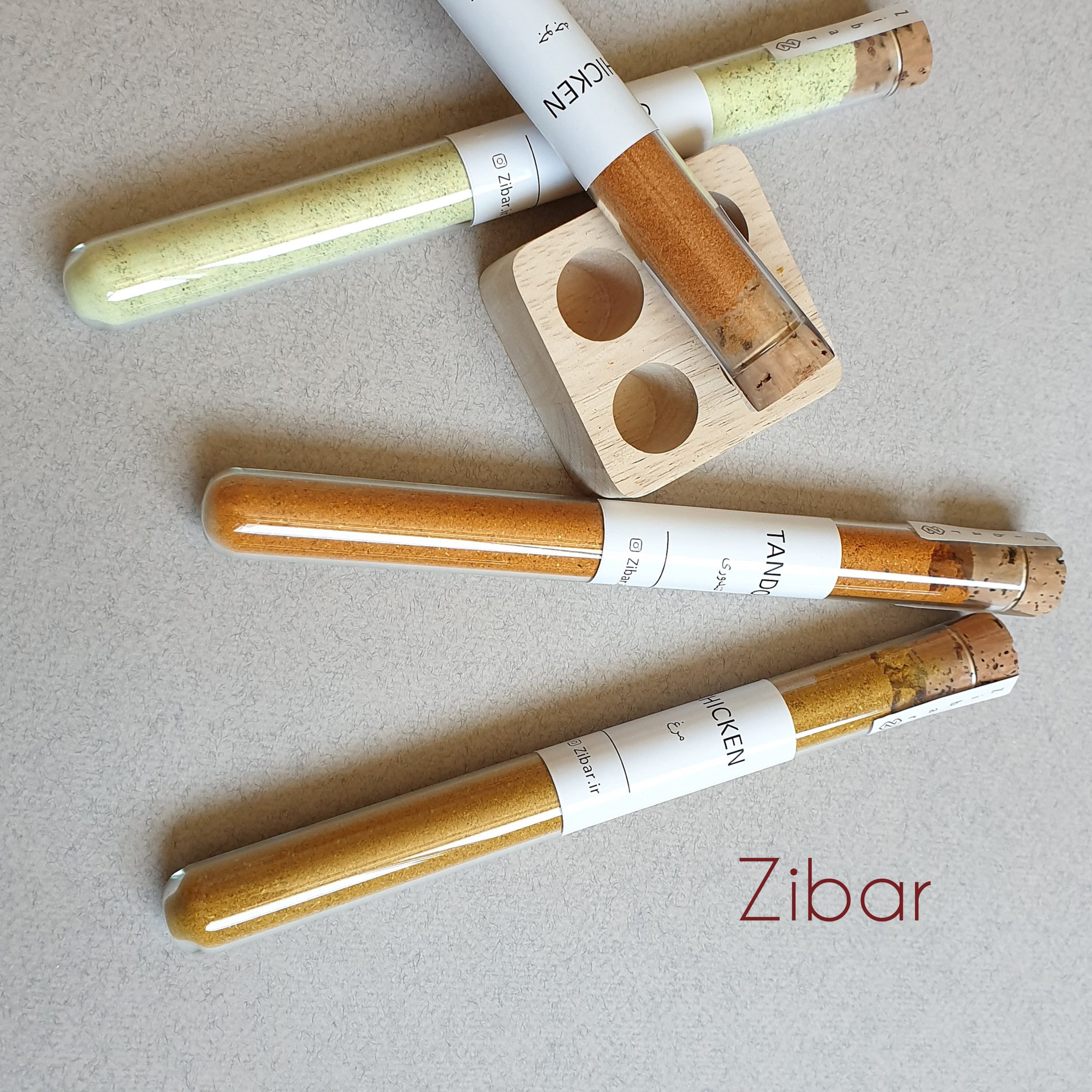 استند ۴ عددی ادویه